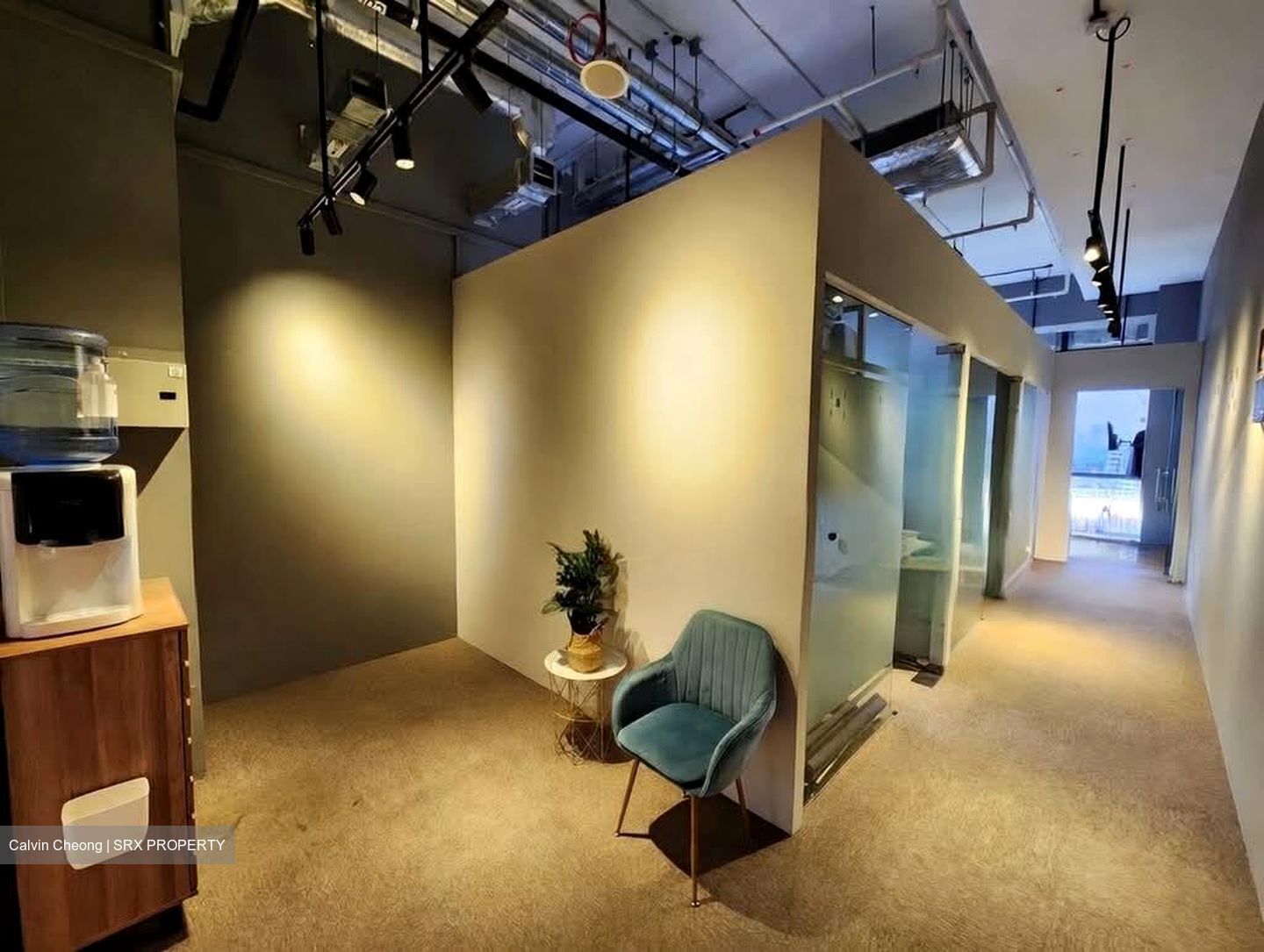 Woods Square (D25), Office #563317161
